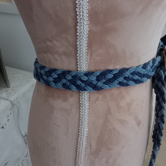 Braided~Blue Woven Boho One Size Fits Most Belt - Picture 6 of 11